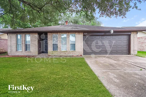 16239 La Terra Dr Photo 1