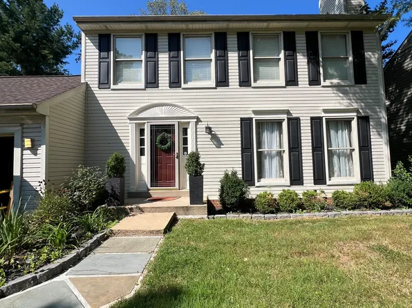 4021 Morningwood Dr, Olney, MD 20832