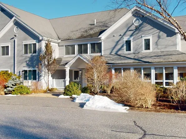 79 E Ridge Road #204, Southwest Harbor, ME 04679