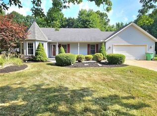 5759 W Maple Rd, Geneva, OH 44041