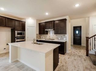 9824 Monken, Boerne, TX 78006