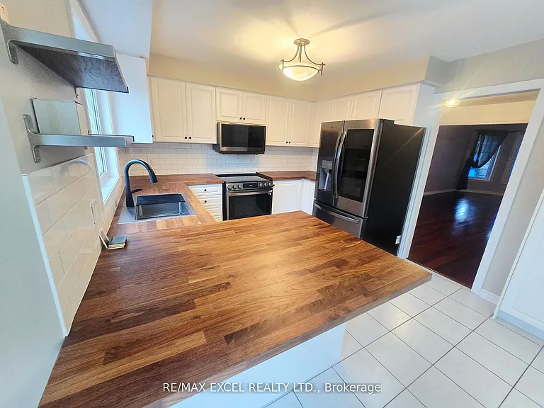 38 Shaina Ct #MAIN 2ND FLOOR — Photo 7