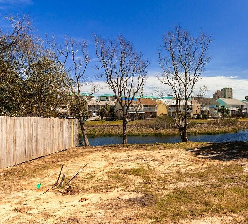 2nd image of 112 Deluna Pl