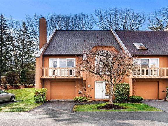 2nd image of 6 Woodland Park Dr