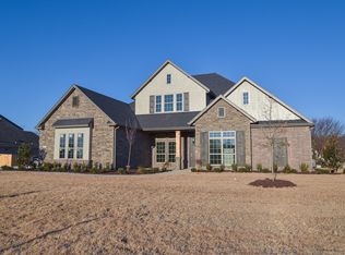 1100 Argyll Ln, Cave Springs, AR 72718