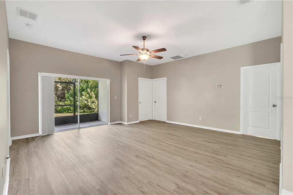 3 bed, 2.0 bath, 1540 sqft, $2,700 — Photo 4