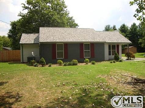 2nd image of 104 Valley View Dr