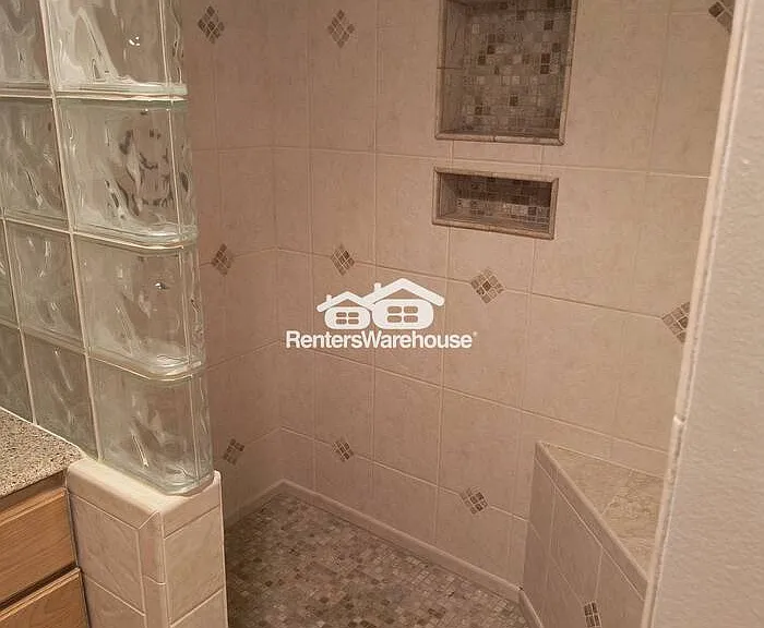 950 Butte Ct — Photo 27