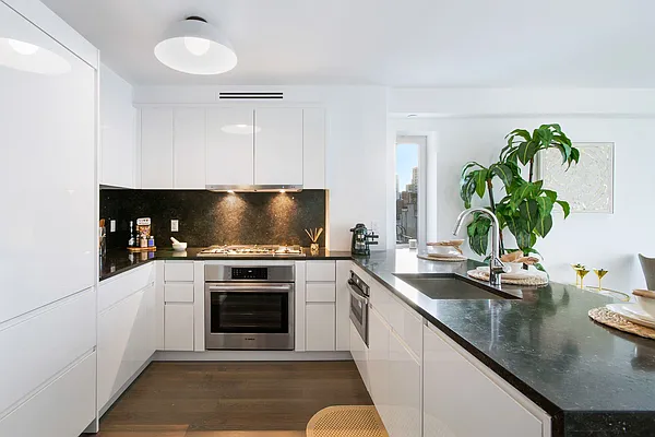 Sold by Compass | media 8