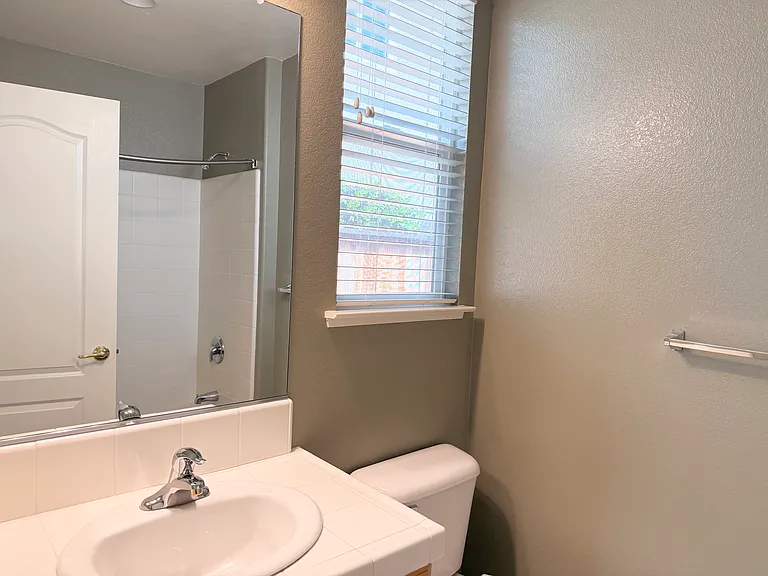1143 Souza Way — Photo 13