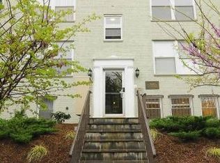 1628 C St SE APT 103, Washington, DC 20003