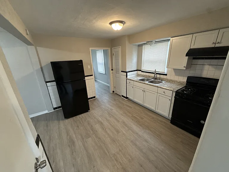 7441 Calvin Ave — Photo 7