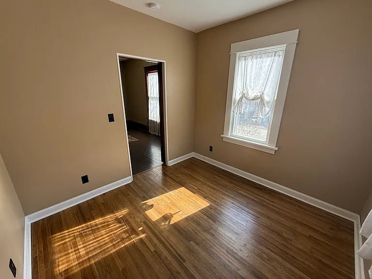 114 N Summit Ave #114B — Photo 6