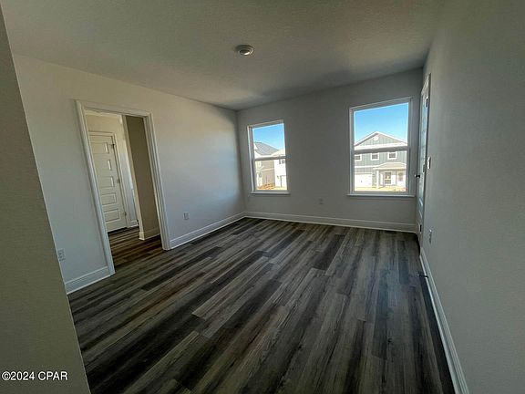 5th image of 21809 Kelly Pines Pl