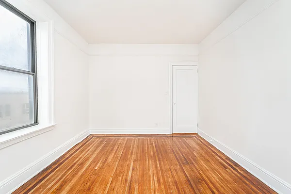 Rented by Modern Spaces | media 2