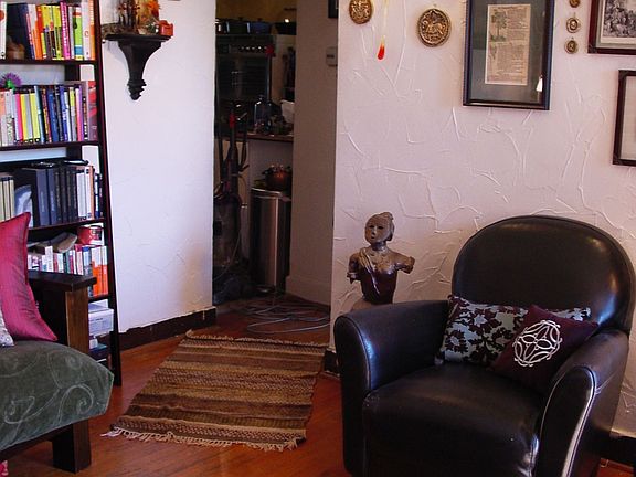 The livingroom is great for reading, relaxing or conversing.