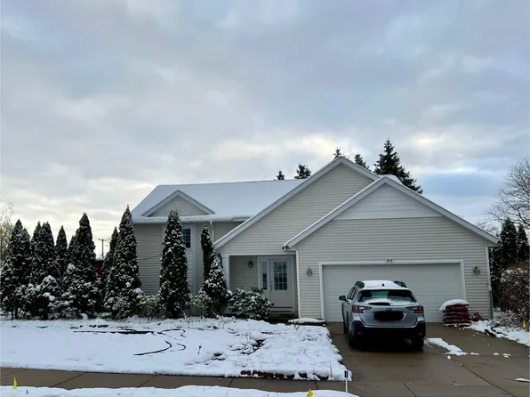 864 Bergin Farm Ct SE, Kentwood, MI 49508
