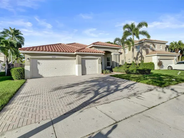 16757 NW 8th Street, Pembroke Pines, FL 33028