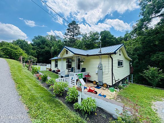 5th image of 681 Island Cove Rd