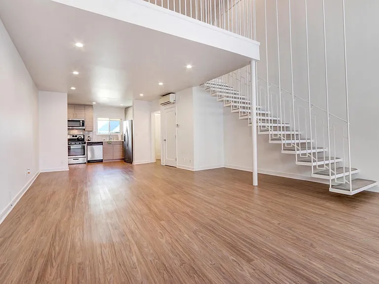 Citra Apartments — Photo 21