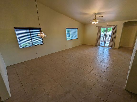 5th image of 10180 Birch Bluff Ln