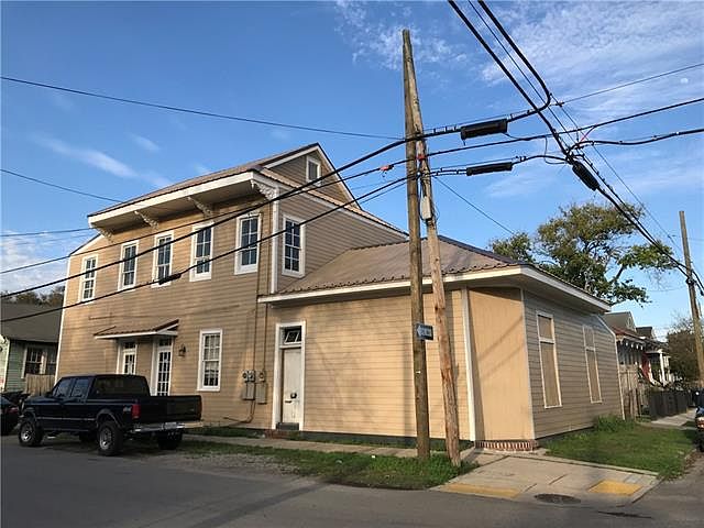 2nd image of 4839 Constance St