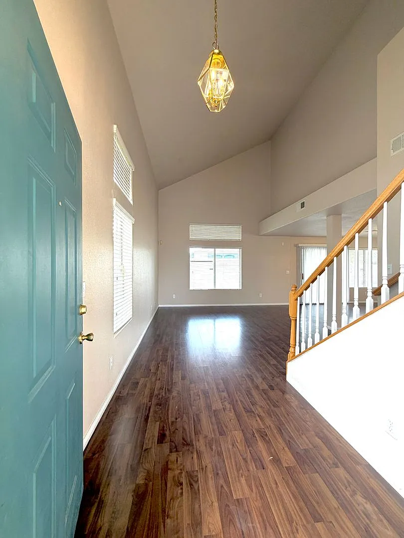 8346 Fame Avenue, Las Vegas, NV 89147 — Photo 4