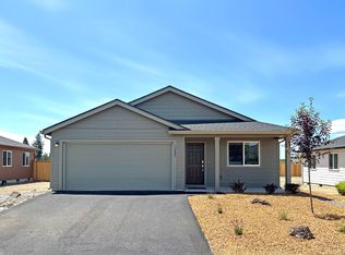 16625 Blue Pine St, La Pine, OR