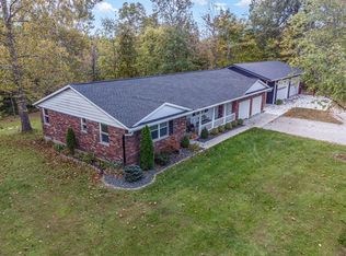 2644 Jenny Lynn Dr, Lawrenceburg, IN 47025