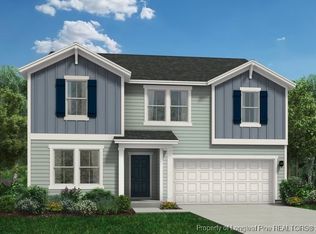 201 Jaylin Oaks Dr, Spring Lake, NC 28390