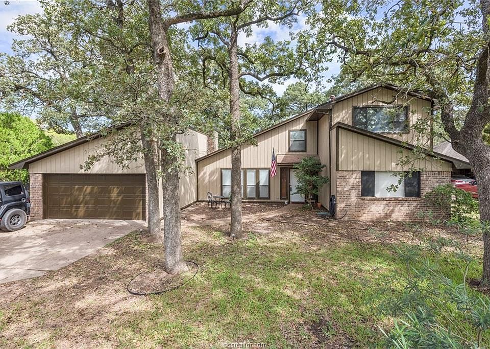 1st image of 2724 Normand Cir