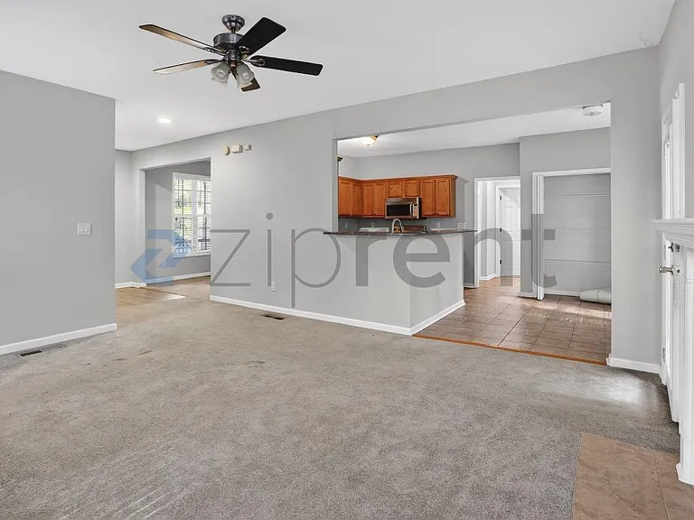 506 Waterford Rd NW — Photo 3