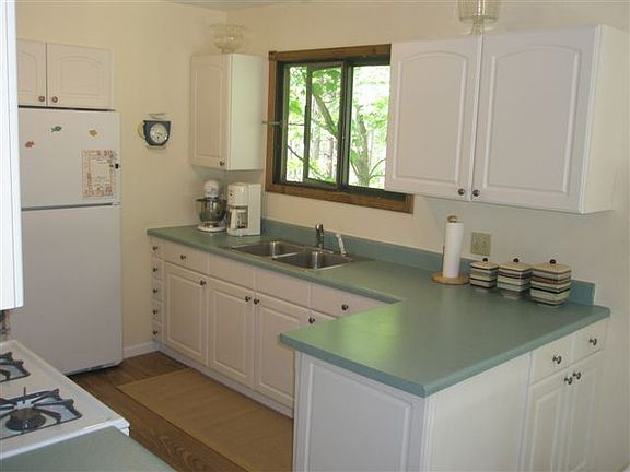 2nd image of 4354 Bridlewood Dr