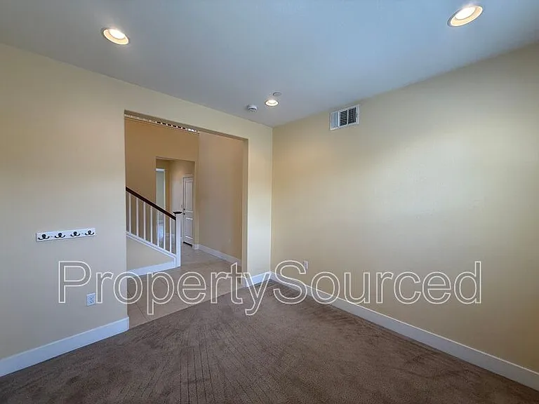 18517 Admiral Way — Photo 16