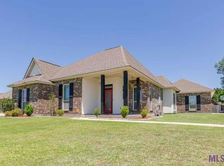 12451 Three Lakes Dr, Walker, LA 70785