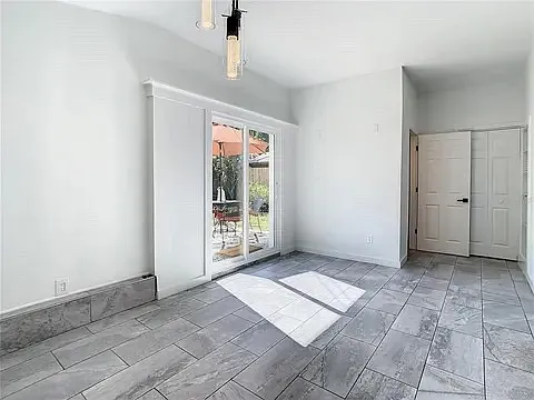 8450 77th Ave — Photo 11