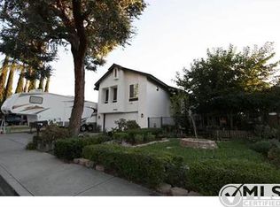 9762 Hinsdale St, Santee, CA 92071