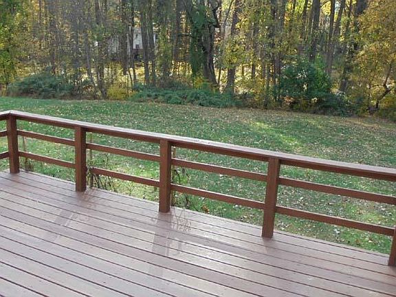 5th image of 12138 Folkstone Dr