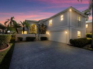 1231 Wilshire Cir E, Pembroke Pines, FL 33027