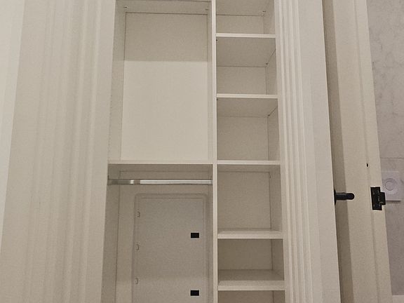4th image of 156 Smith St #1A