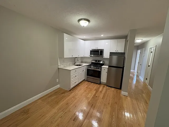 67 Shawmut St #3A — Photo 1