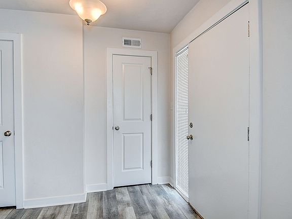 4th image of 434 9th St