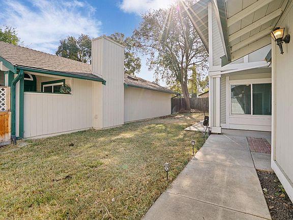 5th image of 7056 Plume Way