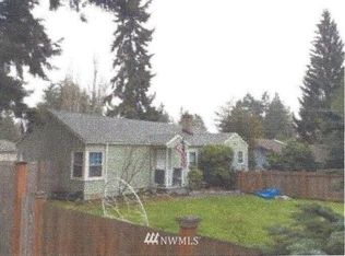 1802 N 185th St, Seattle, WA 98133