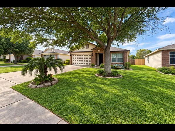 3910 Cloudbluff Ln, Richmond, TX 77469