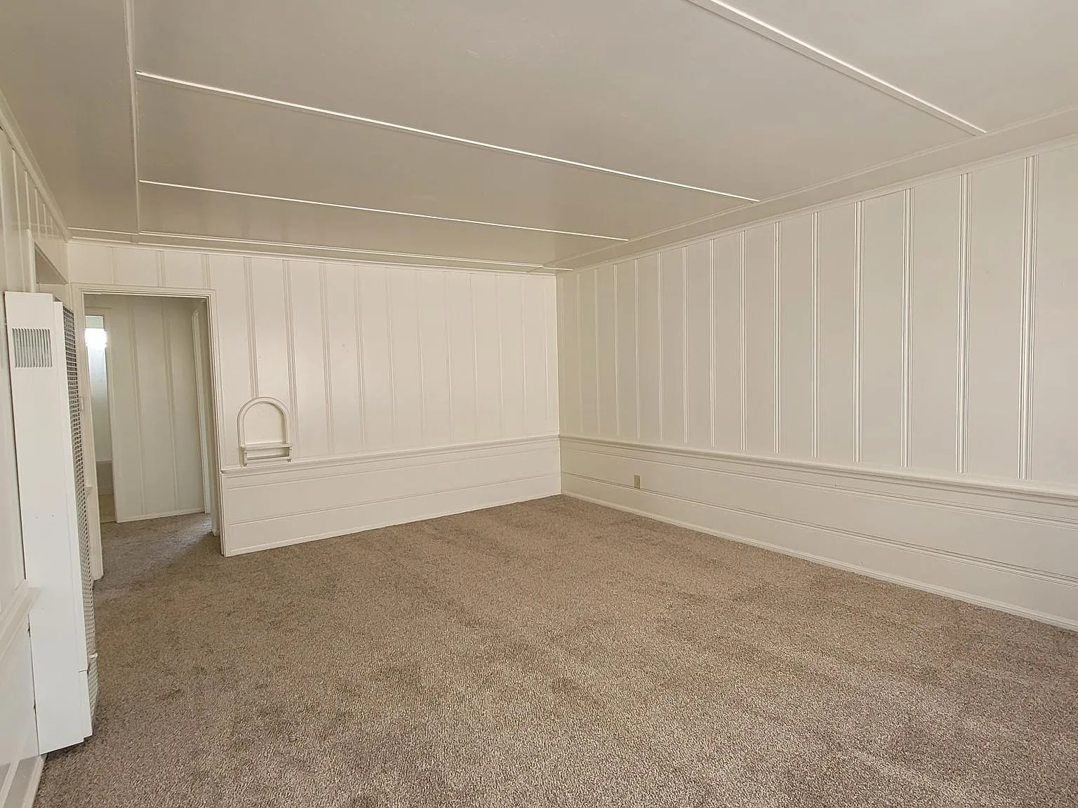 2 bed, $3,400 — Photo 2