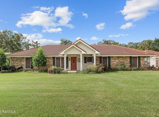 1907 Teche Dr, Breaux Bridge, LA 70517