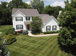 449 Oakshire Ln, Saint Louis, MO