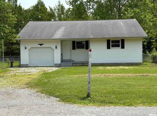 9462 Stanley Ln, Marion, IL 62959