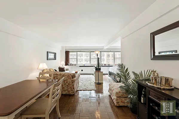 Rented by Halstead Real Estate | media 9